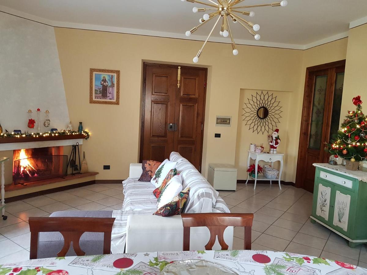 Via Del Fusato 13 Casa Carla Chiusi della Verna Luaran gambar